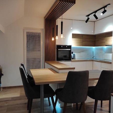 Sky Luxury Apartment Аранджеловац Екстериор снимка