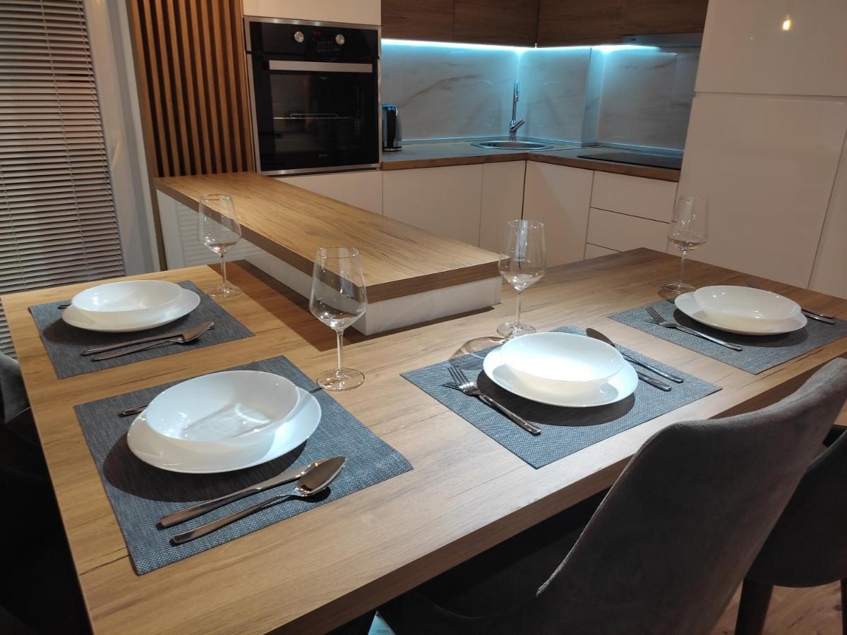 Sky Luxury Apartment Аранджеловац Екстериор снимка