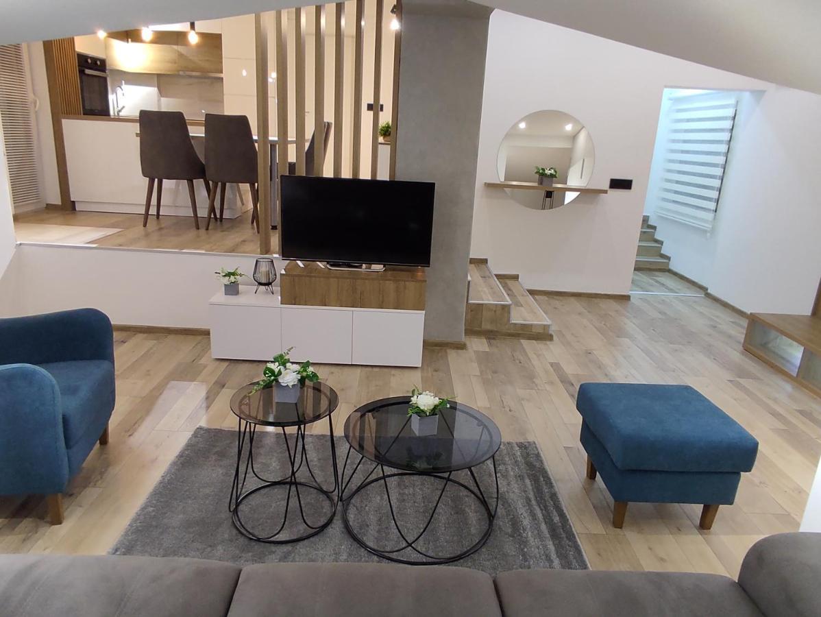Sky Luxury Apartment Аранджеловац Екстериор снимка