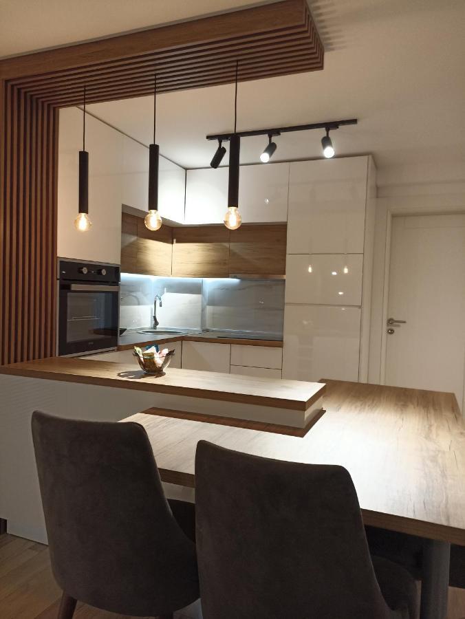 Sky Luxury Apartment Аранджеловац Екстериор снимка